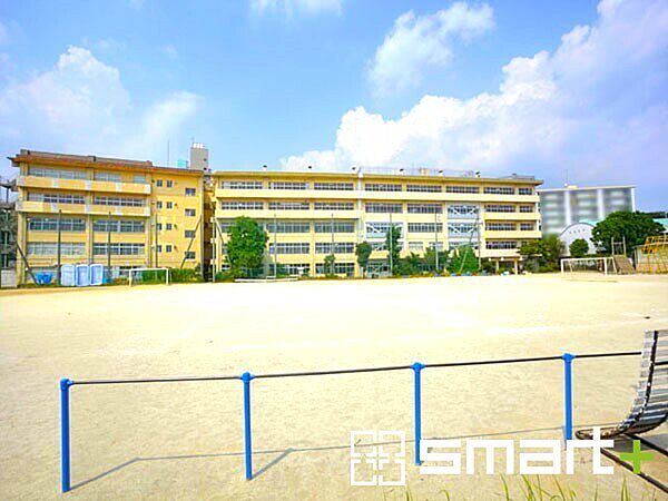 梨香台小学校（880m）