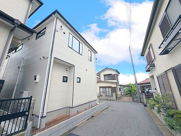~お問合せはお気軽に~ ・お仕事帰りの遅い時間や短時間のご案内、不動産会社に休みの多い水曜日などでもご対応可能です。 ・ぜひお気軽にお問合せくださいませ。お待ちしております!