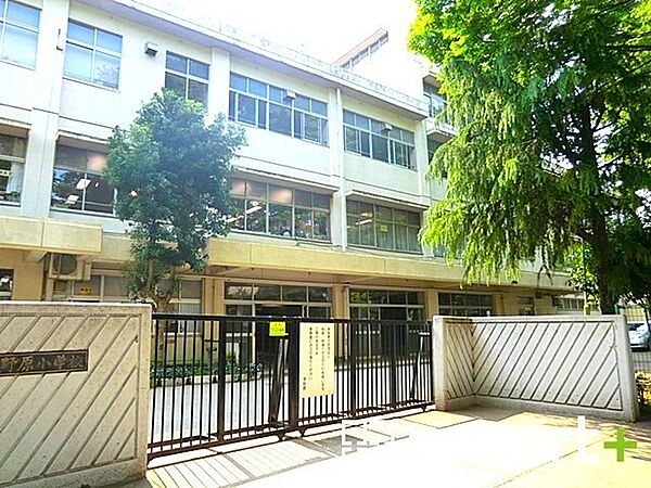 牧野原小学校（490m）