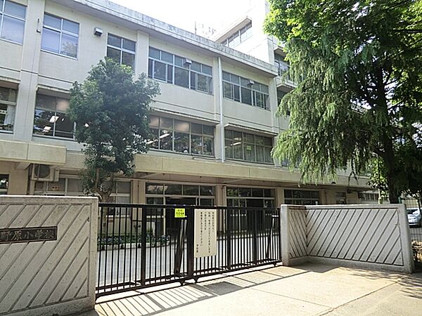 牧野原小学校（490m）