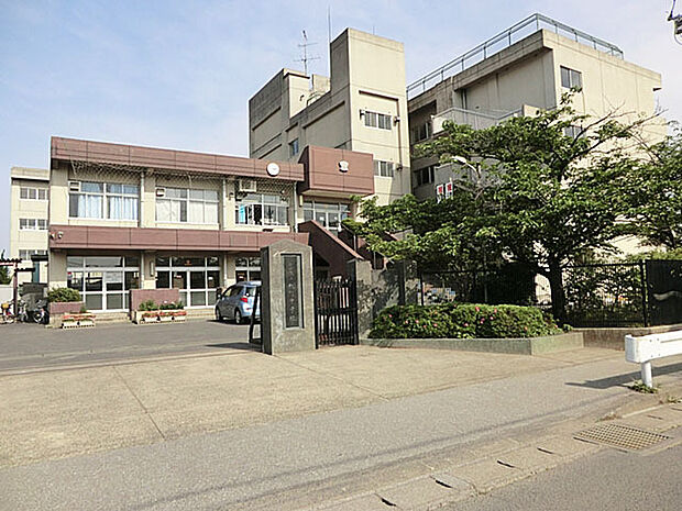 旭町中学校(1100m)