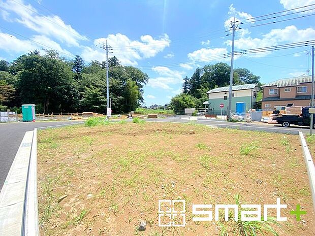 ~ご家族を守る「耐震等級3」~ ・住宅性能評価において「耐震等級3」を取得。地震に強い家であることが証明されております。 ・倒壊の恐れが低くなりますので、地震保険が半額になるメリットも。