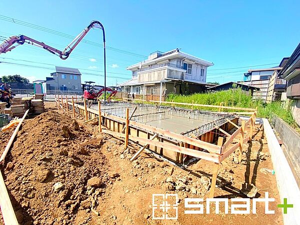 ～ご家族を守る「耐震等級3」～ ・住宅性能評価において「耐震等級3」を取得。地震に強い家であることが証明されております。 ・倒壊の恐れが低くなりますので、地震保険が半額になるメリットも。