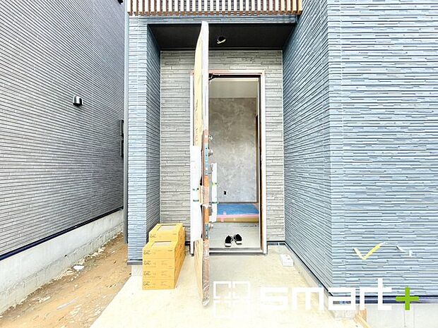 ～資金計画もお任せください～ ・ご見学はもちろん、住宅ローンなど資金面のご相談だけでもお気軽にどうぞ。 ・プロのアドバイザーがお客様にとって最適なプランをご提案させていただきます。 