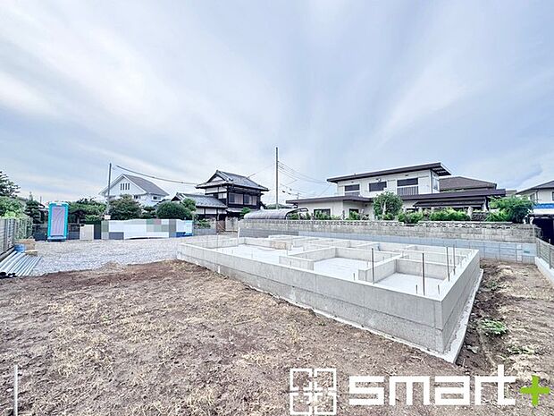 ～ご家族を守る「耐震等級3」～ ・住宅性能評価において「耐震等級3」を取得。地震に強い家であることが証明されております。 ・倒壊の恐れが低くなりますので、地震保険が半額になるメリットも。 