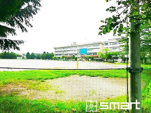 名戸ケ谷小学校（1060m）