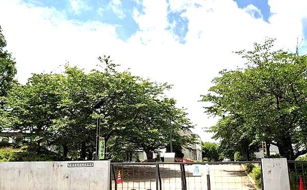 千代川中学校(350m)