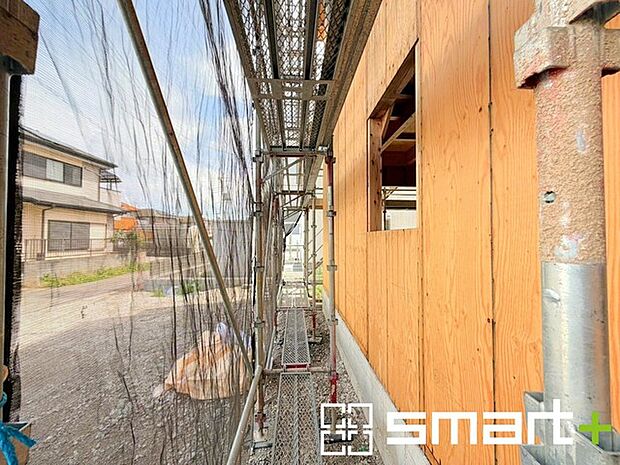 ~風にも強い強靭な建物~ ・住宅性能評価において「耐風等級2」を取得。 ・大型の台風など暴風にも耐える、強靭な建物となっております。