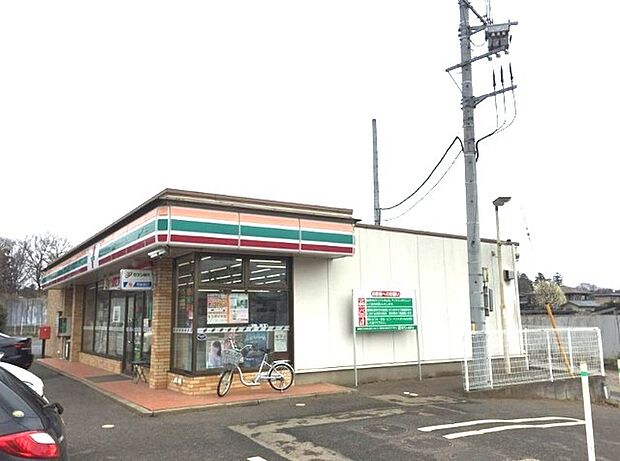 セブンイレブン岩井中根店(560m)