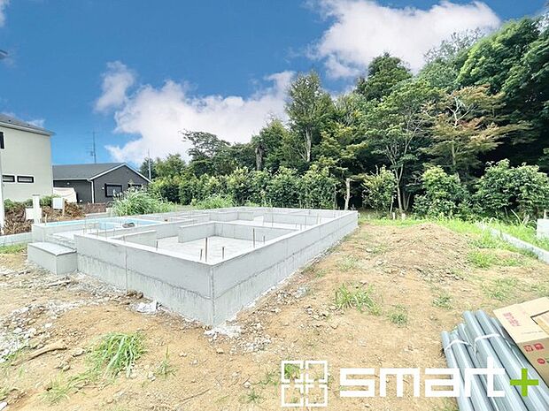 ～ご家族を守る「耐震等級3」～ ・住宅性能評価において「耐震等級3」を取得。地震に強い家であることが証明されております。 ・倒壊の恐れが低くなりますので、地震保険が半額になるメリットも。 