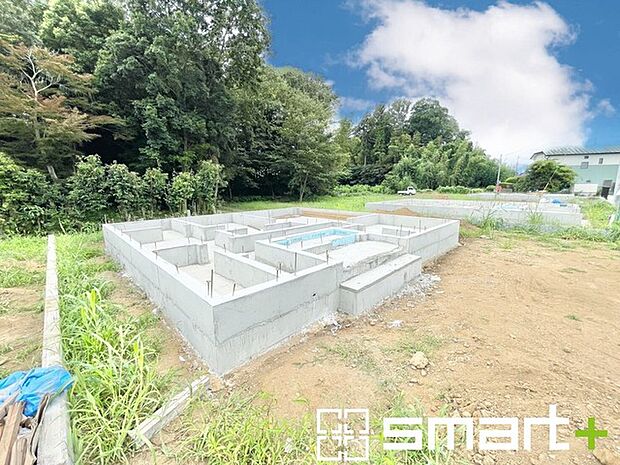 ~ご家族を守る「耐震等級3」~ ・住宅性能評価において「耐震等級3」を取得。地震に強い家であることが証明されております。 ・倒壊の恐れが低くなりますので、地震保険が半額になるメリットも。