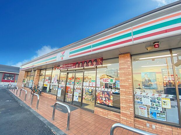 セブンイレブン 龍ケ崎中根台4丁目店(88m)