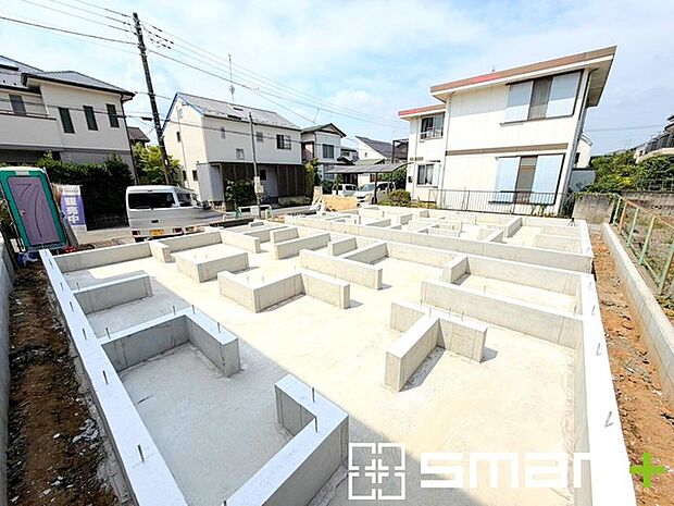 ~ご家族を守る「耐震等級3」~ ・住宅性能評価において「耐震等級3」を取得。地震に強い家であることが証明されております。 ・倒壊の恐れが低くなりますので、地震保険が半額になるメリットも。