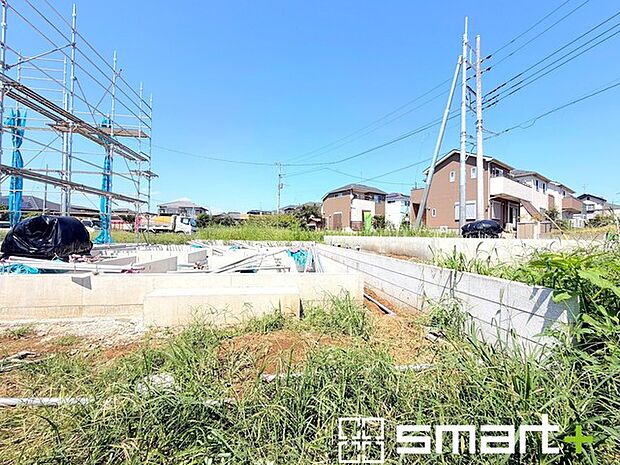 ~ご家族を守る「耐震等級3」~ ・住宅性能評価において「耐震等級3」を取得。地震に強い家であることが証明されております。 ・倒壊の恐れが低くなりますので、地震保険が半額になるメリットも。