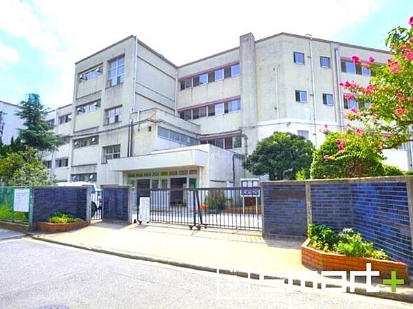八ヶ崎小学校（1200m）