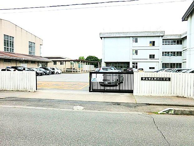 郷州小学校(350m)