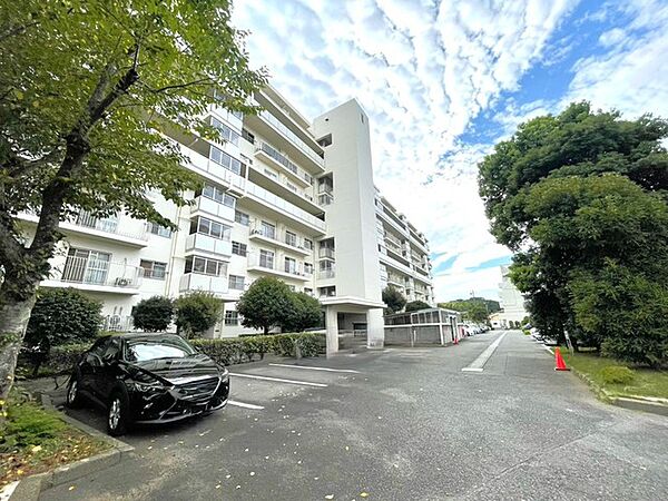 ～人気のマンションが販売開始です～ ・お待たせいたしました。「駅前マンションウィングB棟」のお部屋が販売開始です。 ・資金面のご相談などもお気軽にご相談くださいませ。