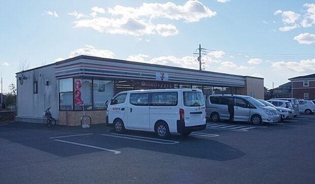 セブンイレブン　土浦乙戸店（210m）