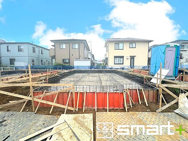~ご家族を守る「耐震等級3」~ ・住宅性能評価において「耐震等級3」を取得。地震に強い家であることが証明されております。 ・倒壊の恐れが低くなりますので、地震保険が半額になるメリットも。