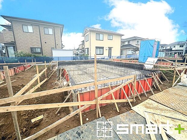 ~「IDS」工法を採用~ ・IDS工法を採用し、スケルトンインフィル住宅となっております。 ・部屋の壁を取り除く事ができるので、ご家族の状況に応じて間取り変更が可能です。
