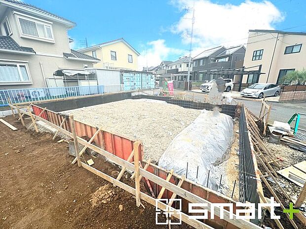 ~ご家族を守る「耐震等級3」~ ・住宅性能評価において「耐震等級3」を取得。地震に強い家であることが証明されております。 ・倒壊の恐れが低くなりますので、地震保険が半額になるメリットも。