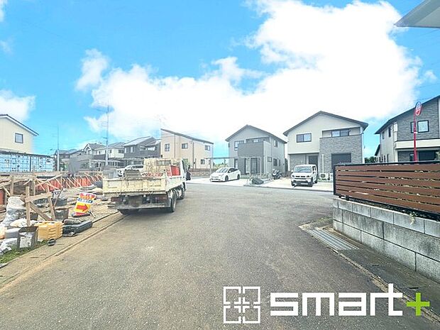 ~資金計画もお任せください~ ・ご見学はもちろん、住宅ローンなど資金面のご相談だけでもお気軽にどうぞ。 ・プロのアドバイザーがお客様にとって最適なプランをご提案させていただきます。