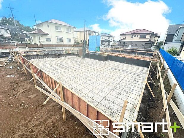 ~ご家族を守る「耐震等級3」~ ・住宅性能評価において「耐震等級3」を取得。地震に強い家であることが証明されております。 ・倒壊の恐れが低くなりますので、地震保険が半額になるメリットも。