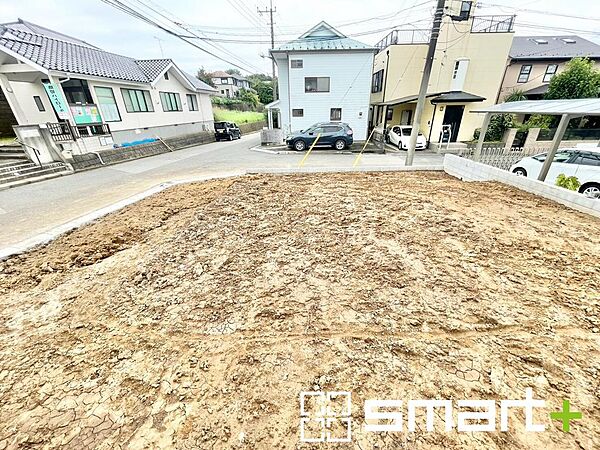 「湖北」駅まで徒歩9分の立地です。