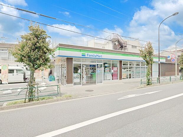 コンビニ 600m ファミリーマート保谷町五丁目店