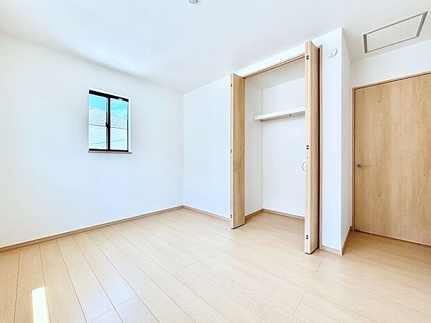 収納が充実しているので居住スペースを広々使えます