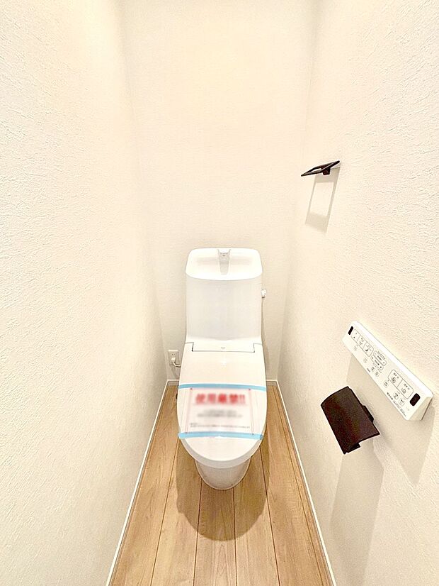 トイレは1階と2階それぞれに配置されていてとても便利です。 
