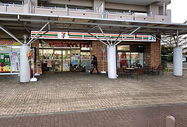 コンビニ 200m セブン-イレブン JS美住一番街店