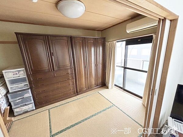 リビング隣接の和室は毎日の暮らしに癒しと安らぎをもたらしてくれます。　※一部CG加工あり