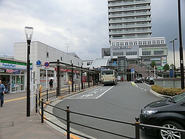 駅 1360m 西武新宿線東村山駅