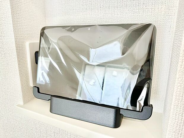 お子さまのお留守番にも安心!来客が一目で分かるTVモニター付きインターフォン!