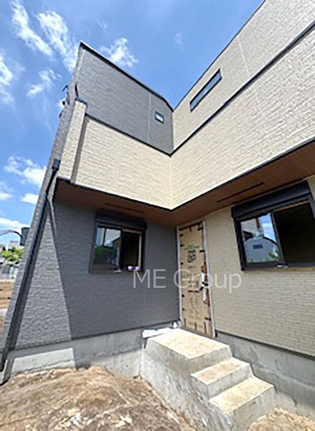 たっぷりの陽光と心地よい風が舞い込む住まい