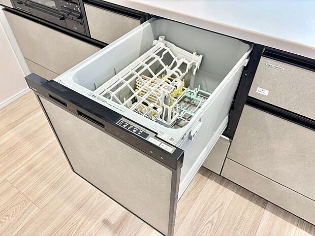 面倒なお片づけは食洗機にお任せ!家事の負担が減って、時間にも気持ちにもゆとりができます。
