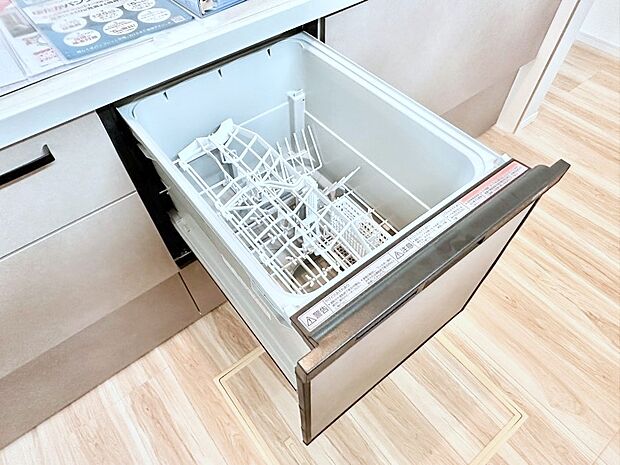 面倒なお片づけは食洗機にお任せ!家事の負担が減って、時間にも気持ちにもゆとりができます。