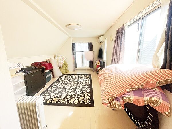 爽やかな日差しがお部屋全体を優しく包み込んでくれます