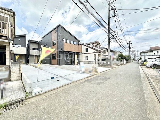 前面道路はきちんと整備されています