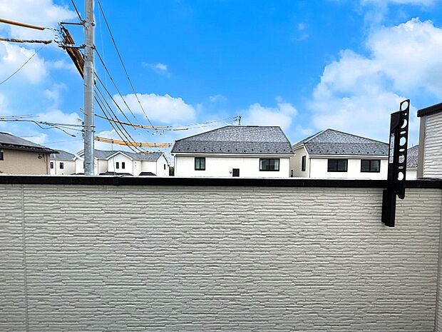 風通しの良いバルコニー