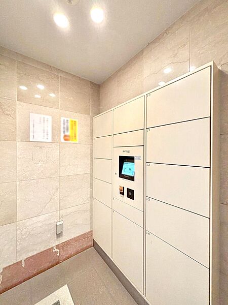 宅配ＢＯＸ完備で不在の時もお荷物を受け取れます