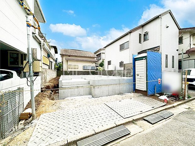 溢れる陽光でご家族の笑顔も輝く