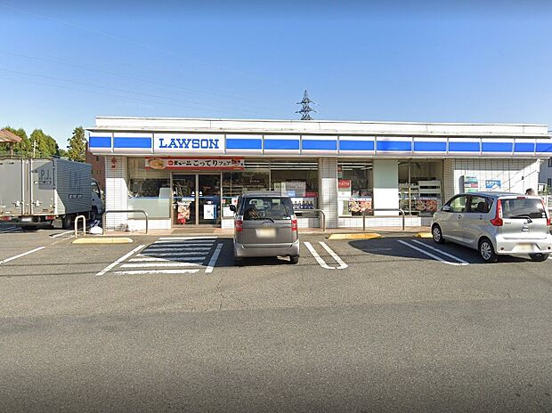 コンビニ 600m ローソン 和光下新倉店