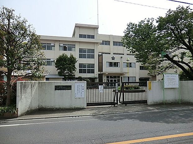 小学校 1300m 小金井市立小金井第四小学校