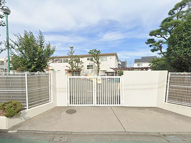 幼稚園・保育園 600m 北保育所