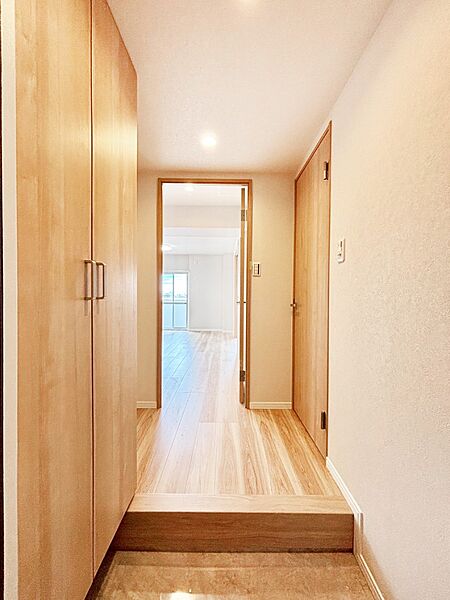 家族の帰宅やお客様をあたたかく迎える玄関