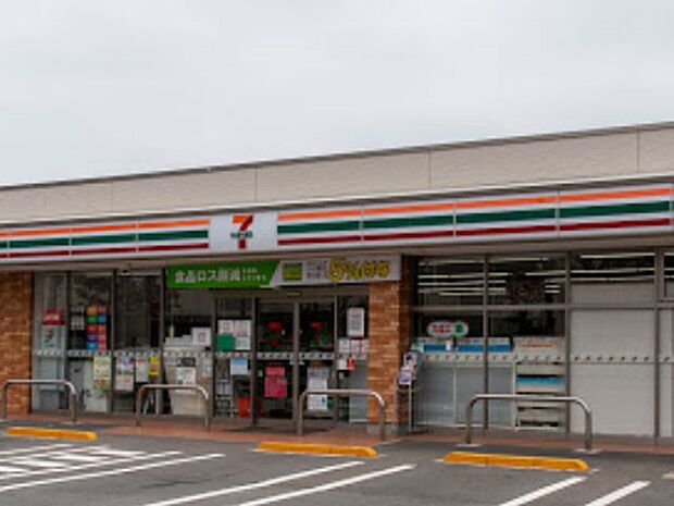 コンビニ 400m セブン-イレブン-西東京南町3丁目店