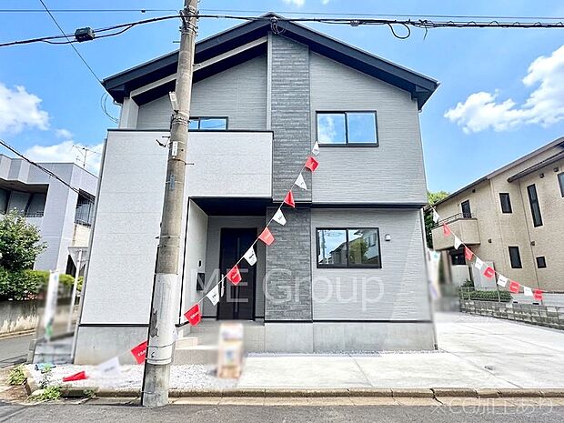 洗練された外観、上質な住空間が広がる室内は永く安心して過ごせる住居です。