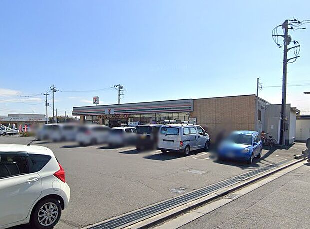 コンビニ 800m セブン-イレブン 東所沢駅前店
